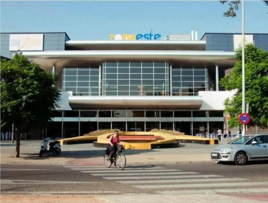 Fibes Con Parking Gratis Apartamento Sevilla Este Spain